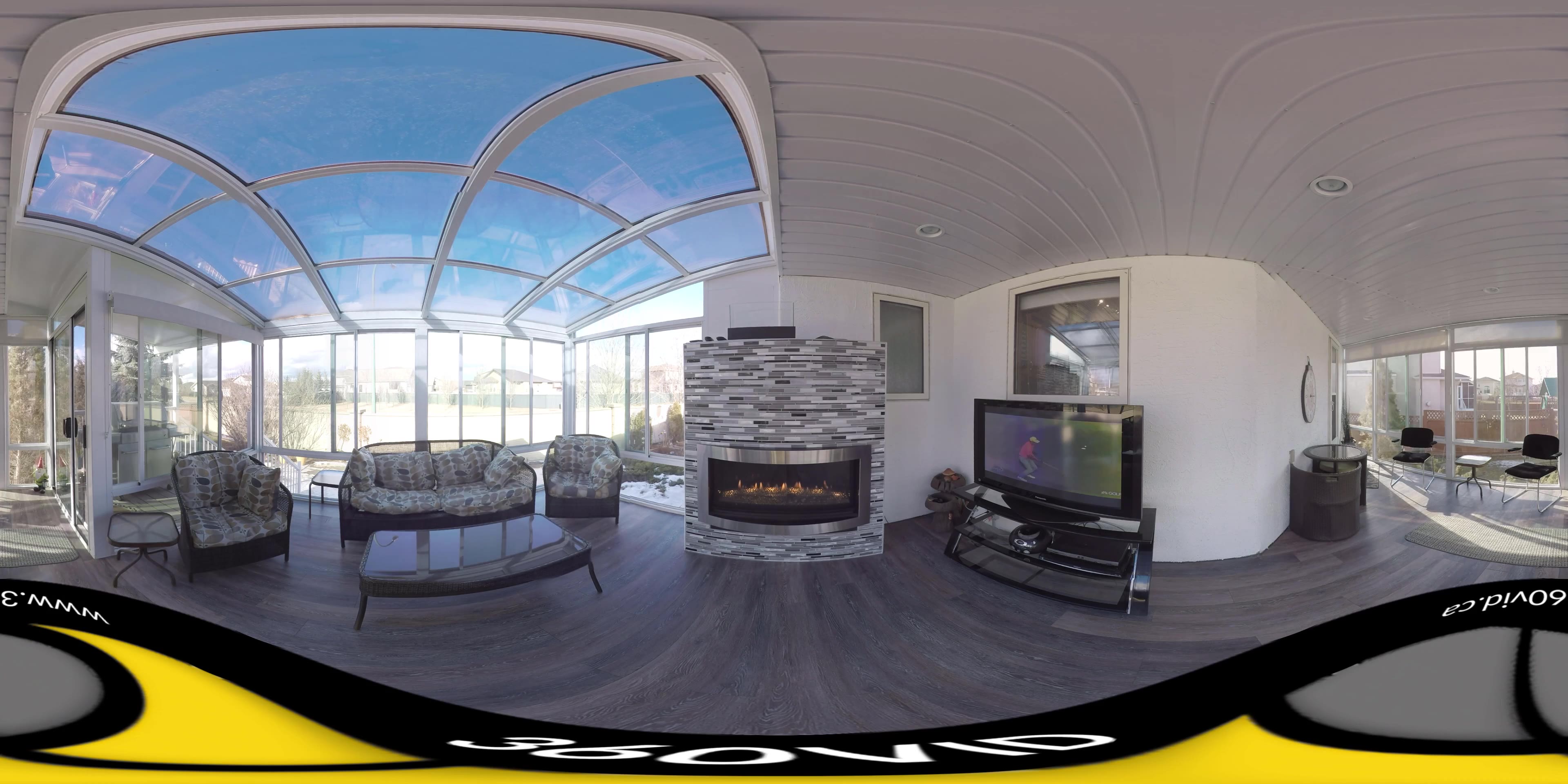 360 video of a studio sunroom